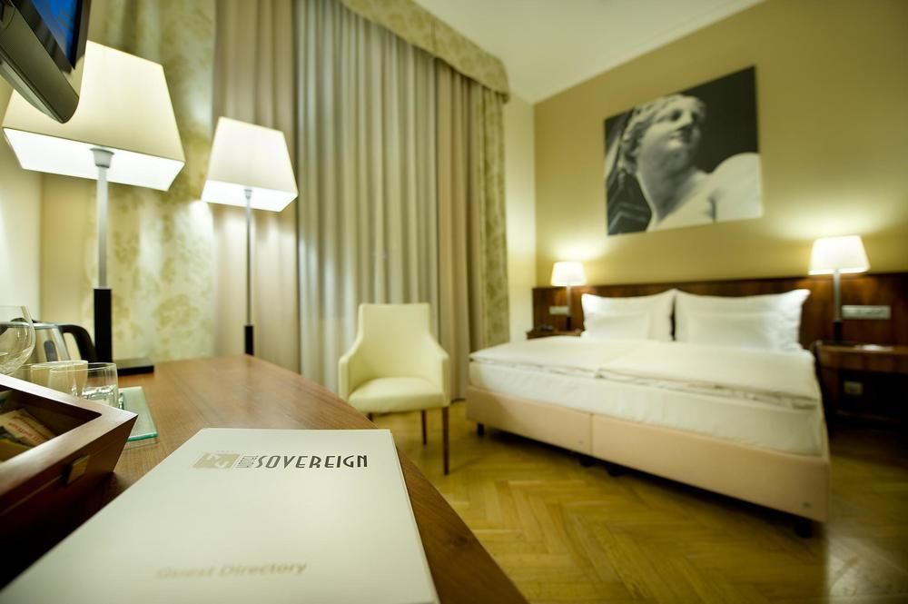 Hotel Maestro By Adrez Прага Экстерьер фото
